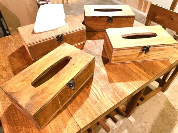 ティッシュ箱3,000円